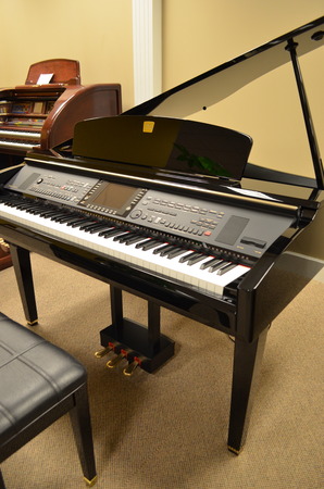 Yamaha Clavinova CVP309 - Digital Pianos